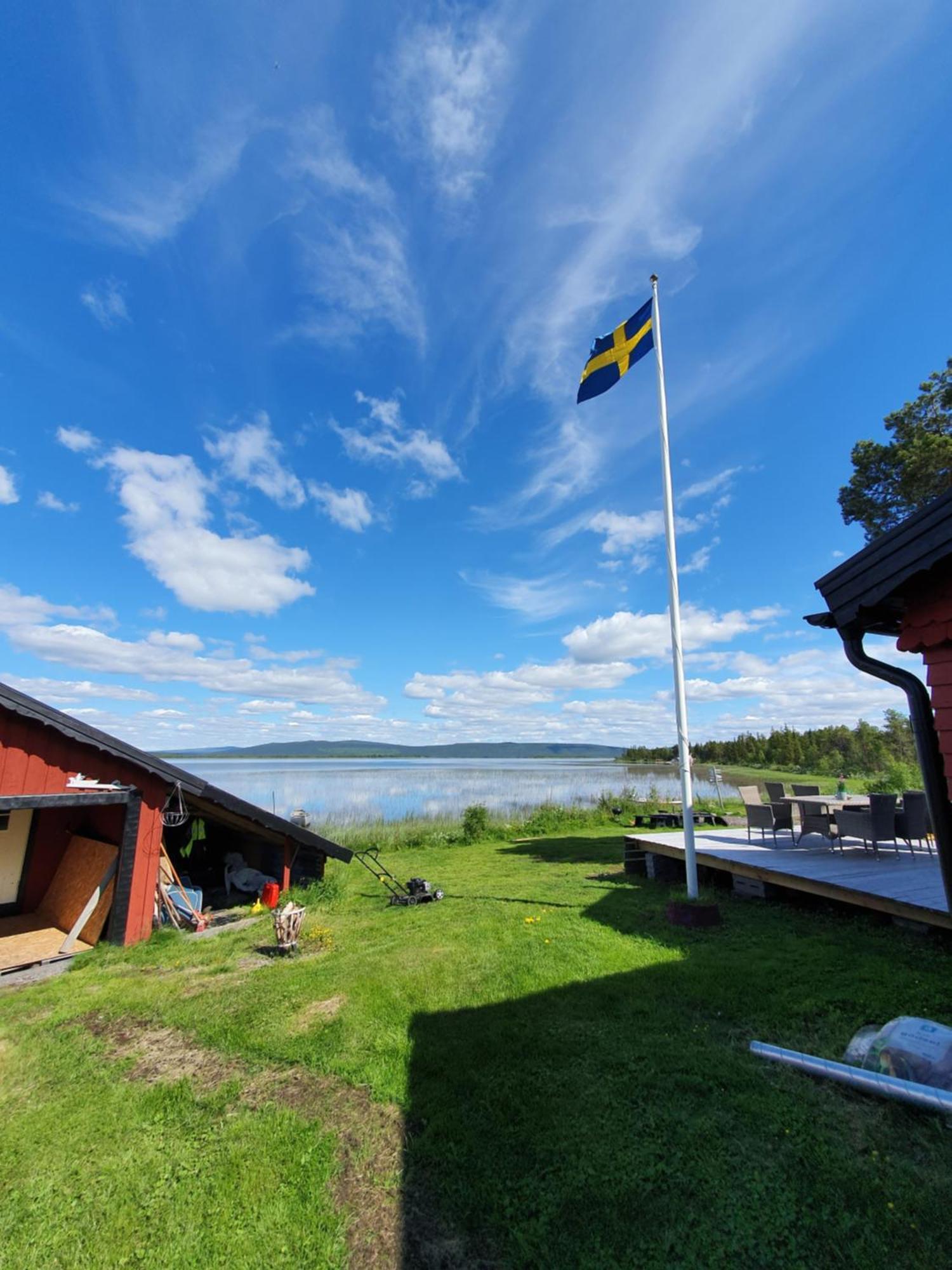 Camp Caroli Wooden Cabins Jukkasjärvi Zewnętrze zdjęcie