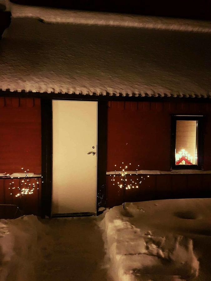 Camp Caroli Wooden Cabins Jukkasjärvi Zewnętrze zdjęcie