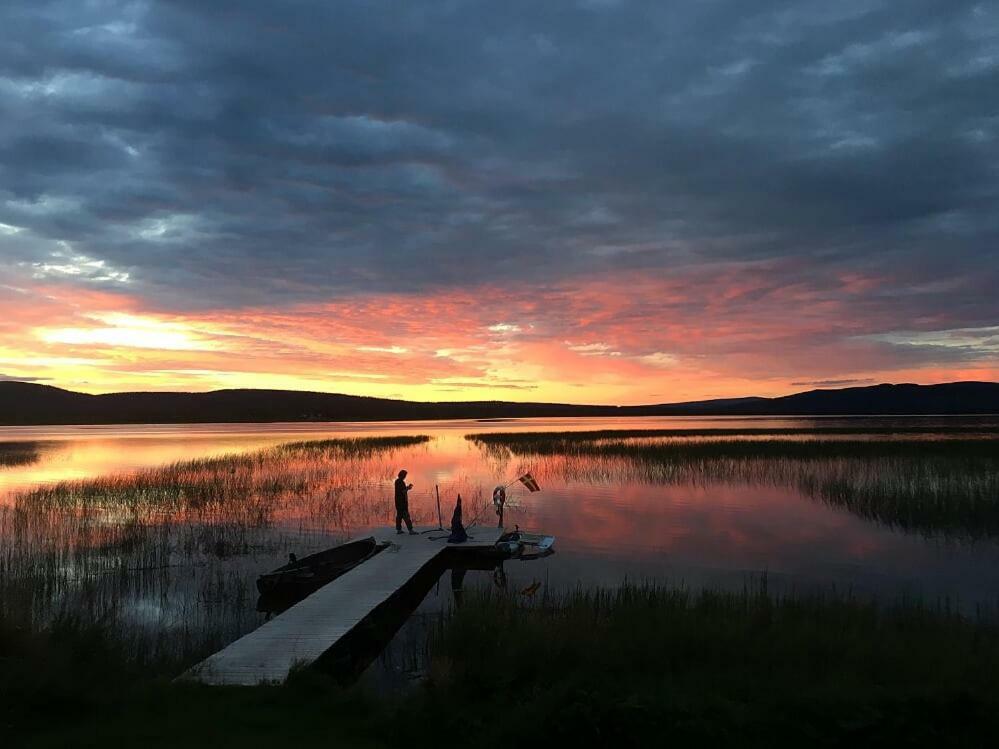 Camp Caroli Wooden Cabins Jukkasjärvi Zewnętrze zdjęcie
